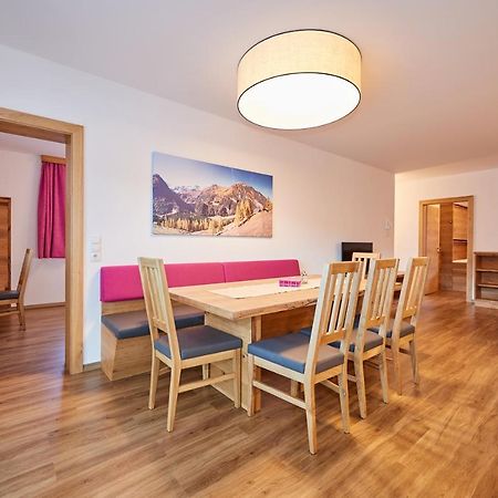 Bergfink Apartments Flachau Exterior photo